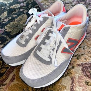 New Balance Women’s Athletic Shoes size 10